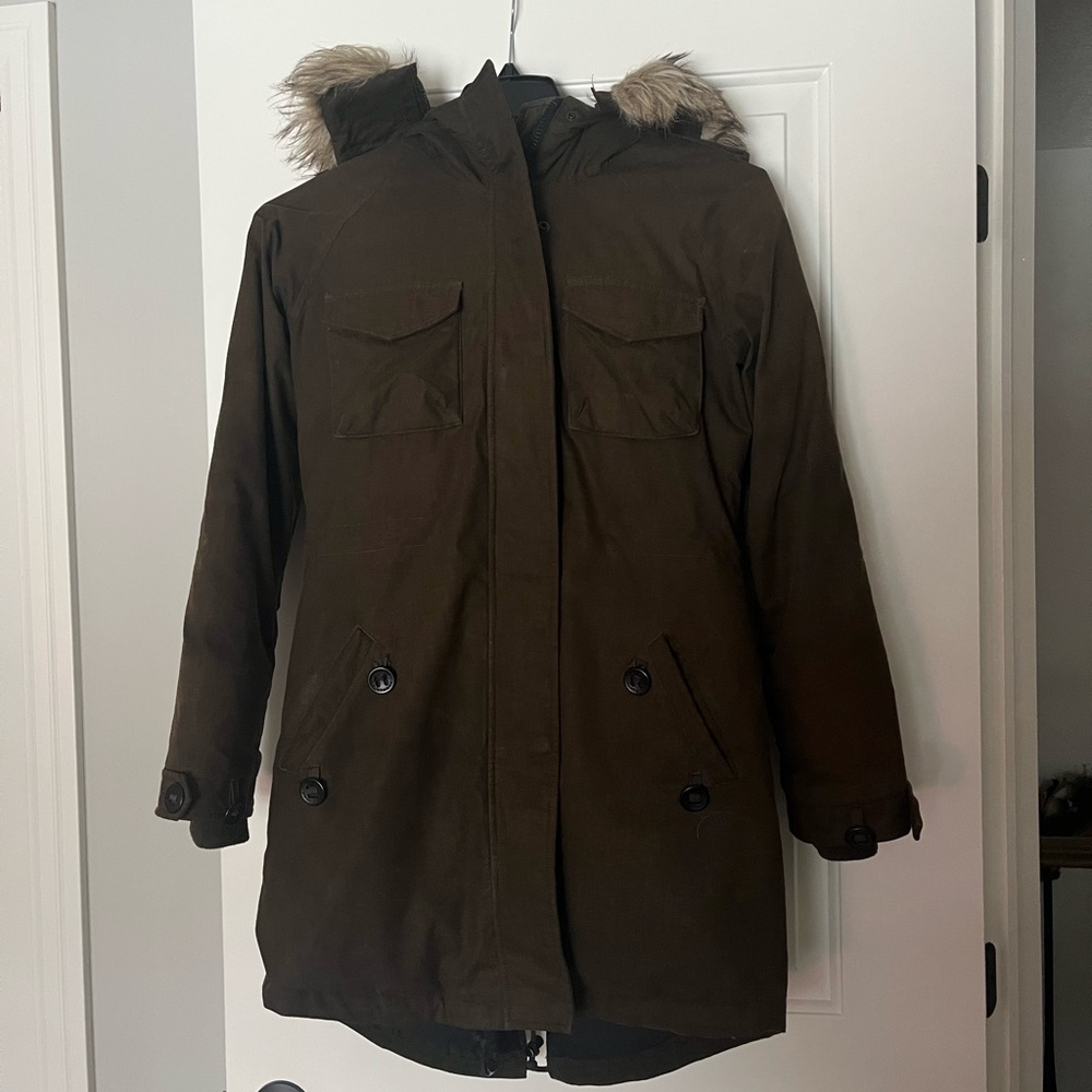 Aritzia community paradigm warmest parka